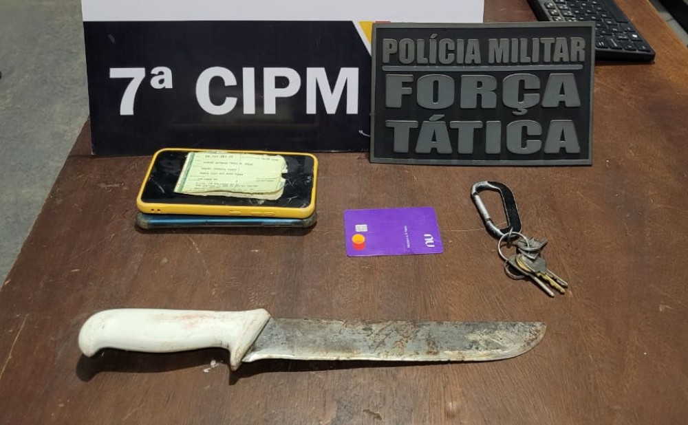 Polícia apreendeu documentos e arma usada na tentativa de feminicídio